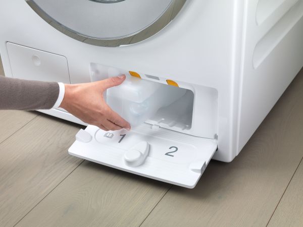 Средство для очистки системы дозирования TwinDos Care GP TDC 141 L Miele купить в #REGION_NAME_DECLINE_PP# | Всегда в наличии! | Артикул 11681410 | Официальный сайт