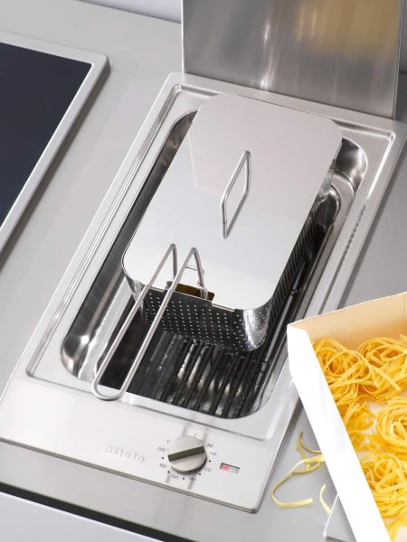 Миле Фритюрница CS 1411 F Miele