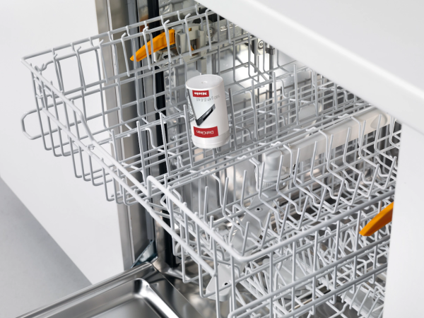 Средство для ухода за посудомоечными машинами DishClean GP CO G 160 P Miele купить в #REGION_NAME_DECLINE_PP# | Всегда в наличии! | Артикул 10161290 | Официальный сайт